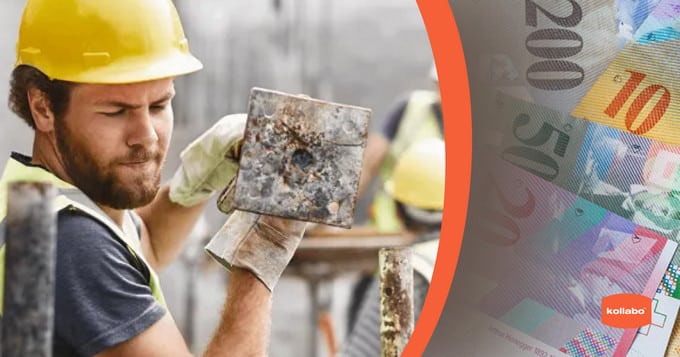 Ein Bild eines Mannes mit einem Schutzhelm und einem Haufen Geld.